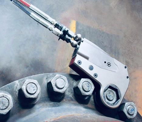 Bolt Torquing and Tensioning - Image 1